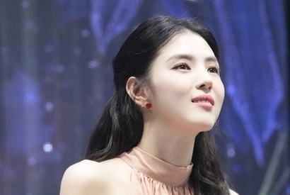 ハン・ソヒ、日本での初ファンミで感涙「皆さんは私にとって宝石のような存在」 画像