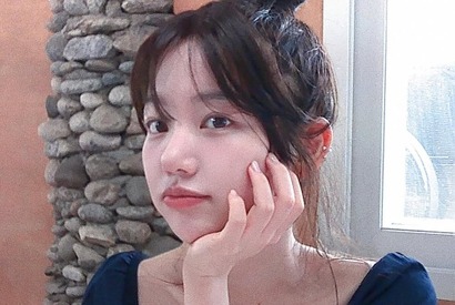 『チャングム』女優の娘イ・ユビ、1年前の写真が“無敵の童顔”と話題「高校時代の写真かと」【PHOTO】 画像