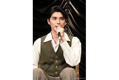 本田響矢「沢山吸収していきたい」喜劇王の息子役演じる音楽劇「エノケン」製作発表 画像