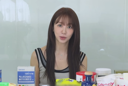 『宮』『コーヒープリンス』女優ユン・ウネ（40）、驚きのダイエット法を公開！「最大7kg減量した方も」 画像