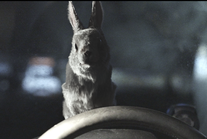 ウサギの“とんすけ”が狂獣化した「トンスケ2.0」が登場『子鹿のゾンビ』新画像 画像