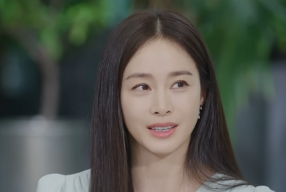 “韓国で最も美しい女優” キム・テヒ、娘たちの容姿について言及「喜悲が交差する…」 画像