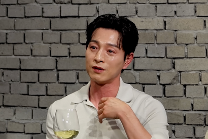 イ・ビョンホンの“ガチ推し”だった…俳優チョン・ソンイルがオタクぶりをセルフ暴露！ 画像