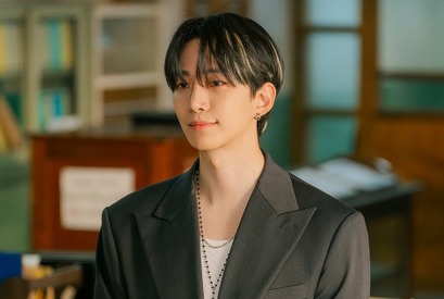 ジュノ新作『台風商社』初スチール公開、“1997年オレンジ族”に変身 画像