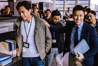 『トワイライト・ウォリアーズ』のジャーマン・チョン出演シーン『プロセキューター』本編映像 画像