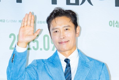 “親バカ”全開！イ・ビョンホンが娘の初登園エピソードを披露「泣きじゃくる姿を見て…」 画像