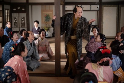 「べらぼうが急に帝国劇場に」…古川雄大と望海風斗の共演に視聴者から大きな反響巻き起こる 画像