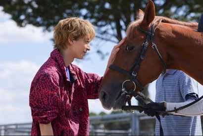 「泣いた」「運命的」高杉真宙“佐木”とロイヤルホープのストーリーに感動の声上がる…「ザ・ロイヤルファミリー」4話 画像