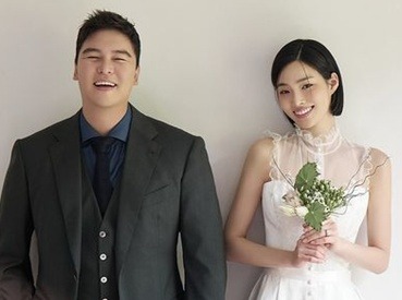 ドラマ共演で8年交際の韓ドラ・カップルが結婚!! 招待客1000人!! 画像
