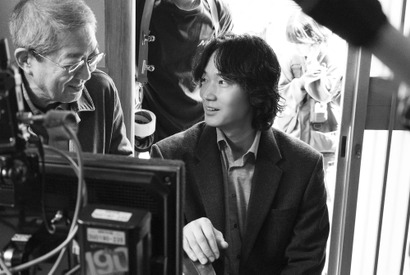 全編モノクロ撮影の裏側…綾野剛主演『星と月は天の穴』メイキング写真 画像