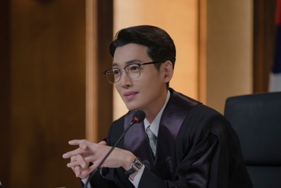 Netflix配信『プロボノ』主演チョン・ギョンホ、医師、講師の次は弁護士！撮影が「楽だった」理由は？ 画像
