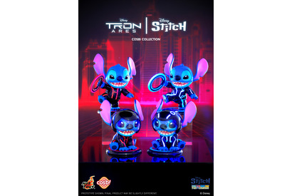 スティッチが『トロン』デザインに！ コスビ＆ぬいぐるみキーチェーン登場 画像