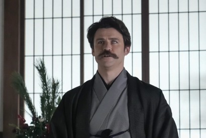 「ばけばけ」第51回あらすじ・場面写真　新年会で挨拶をふられたヘブンの言葉に、お祝いの空気が一変する…12月8日放送 画像