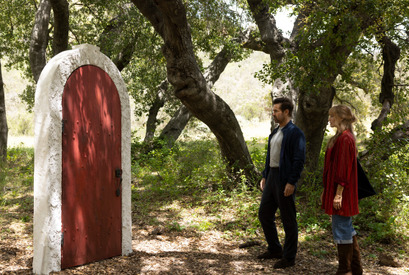 「『ハウルの動く城』に出てくるような、ドアを思い浮かべて」『ビューティフル・ジャーニー』コゴナダ監督が語るスタジオジブリ愛 画像