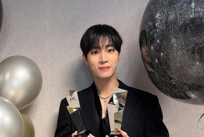 “今年がんばった” 俳優チュ・ヨンウが「AAA」で2冠！「素敵な年末プレゼントのようです」 画像