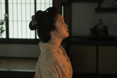 髙石あかり“トキ”が語ろうとした怪談「鳥取の布団」がトレンド入り！「結界を超えるような演出」“敷居”のシーンにも注目集まる「ばけばけ」 画像