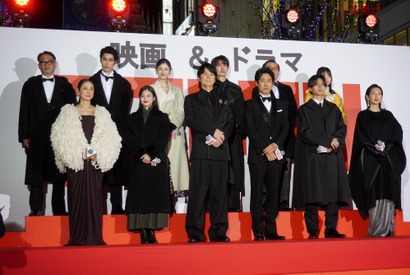 福山雅治「いよいよ公開を迎えるんだな」としみじみ、“バディ”大泉洋とともに新宿のレッドカーペットに登場『映画ラストマン -FIRST LOVE-』 画像