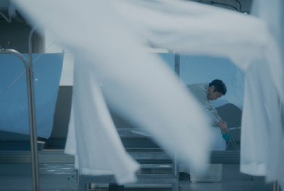 “男”の正体が掴めない…『災 劇場版』謎が深まる場面写真解禁 画像