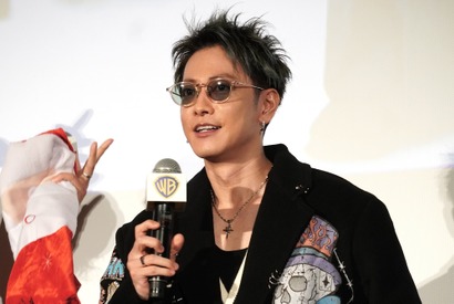 佐藤健“独身”イジられ「確かに孤独」と自虐！主演作『るろうに剣心』がワーナー・ブラザース映画ファンフェスの最後を飾る 画像