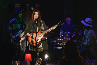 生見愛瑠“Ayane”歌う『君が最後に遺した歌』劇中曲「君と見つけた歌」MV 画像