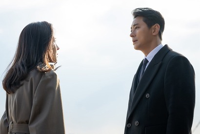 夫婦役のチュ・ジフン、ハ・ジウォン、すれ違う視線が意味するものは？新作のスチール公開【PHOTO】 画像