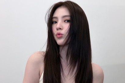 女優ハン・ソヒ、“毛穴レス”のビジュアルにうっとり…クール＆清楚な雰囲気【PHOTO】 画像