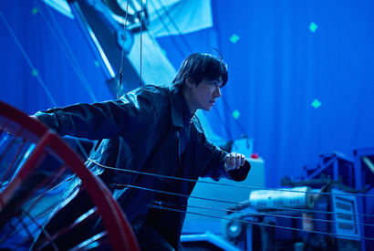 イ・ミンホが積み上げた“最強主人公”の説得力『全知的な読者の視点から』ワイヤーアクションに挑むメイキング写真独占入手 画像