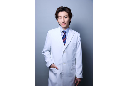 京本大我、“同級生”志尊淳とドラマ初共演！ 恋のライバルに「10回切って倒れない木はない」 画像