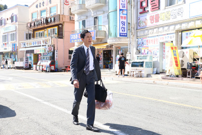 “監督”松重豊の姿も『劇映画 孤独のグルメ』韓国ロケメイキング公開 画像