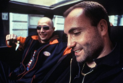 マッツ・ミケルセン、初ギャラは「安い自転車を」スキンヘッドにタトゥーの強烈なスクリーンデビュー『プッシャー』本編映像 画像