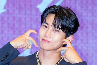 2PMテギョン、非公開の結婚式で盗撮被害に…それでも揺るがず“次回作の配信待ち” 画像