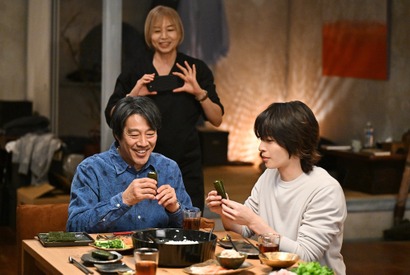 「もらい泣き」「素敵だった」玉森裕太“昊”と堤真一”伍鉄”、細田善彦“立川”ファミリーなど親子の交流に感動の声上がる…「GIFT」第7話 画像