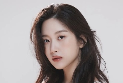 『女神降臨』女優ムン・ガヨン、映画『ソウルメイト』監督が手掛ける新作映画の主演オファーを受ける 画像