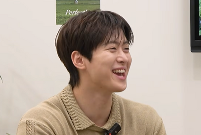 俳優コンミョン、兵役中の実弟・NCT ドヨンからの“太っ腹”なプレゼントを告白「誕生日に車を…」 画像