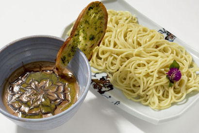 表参道ヒルズで秋を味わう限定メニュー展開　白湯×栗の新感覚つけ麺も 画像