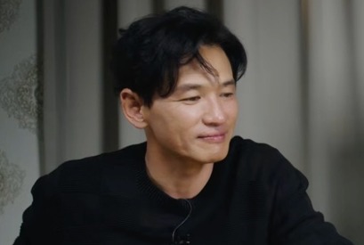 ファン・ジョンミンが“10歳若返った”!?イケオジすぎるビジュアルにファン騒然！ 画像