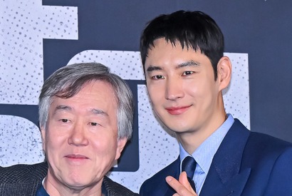 “ロマンスの巨匠” アン・パンソク監督が脳出血で倒れるも「現在回復中」。チュ・ヨンウ主演の新作には影響なし 画像