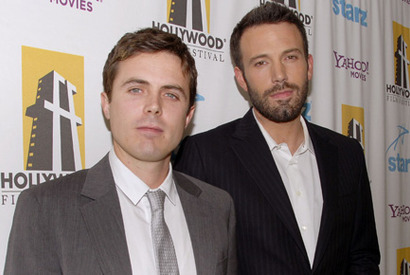 ベン＆ケイシー・アフレック兄弟がハリウッド映画祭でそろって受賞！ 画像