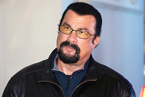 スティーヴン・セガール、『エクスペンダブルズ』のメンツが嫌い！ 画像