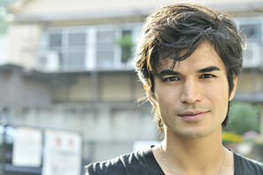 「相当恵まれた現場で主演を務めさせてもらった」尚玄『ハブと拳骨』を語る 画像