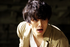 岡田将生×染谷将太が初対峙！　映画『ストレイヤーズ・クロニクル』撮影に潜入 画像