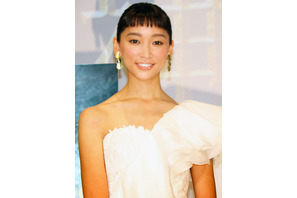 新婚の杏、“夫を待つ妻”演じて「信じる力を参考にしたい」 画像