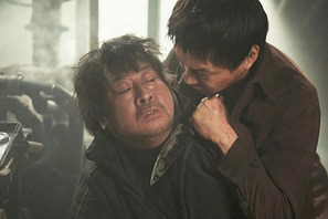 【予告編】JYJユチョン、新人賞独占の熱演！ 衝撃の実話描く『海にかかる霧』 画像