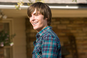 ザック・エフロン『17アゲイン』全米首位発進！　USプレミアにはヴァネッサも来場 画像