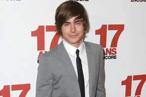 ザック・エフロン、パリで新作プレミアに登場。ミュージカル映画はもう卒業か？ 画像