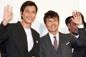 イ・ビョンホン「遊び終えてすっきりした気分」　キラースマイルにファン悲鳴＆熱狂！　 画像