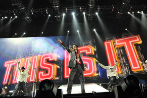 【ハリウッドより愛をこめて】ジャクソン家には映画収益入らず？　その真相は… 画像