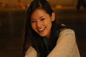 小栗旬初監督映画ヒロインは小西真奈美！　小出恵介の初恋の人を演じる 画像