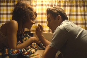 イーサン・ホーク、かつての美青年は哀愁漂う色男へ！多才な実力派がいまアツい 画像