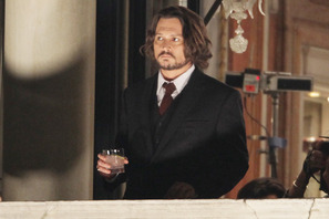 ジョニー・デップ、計画していた友人のバンド・ツアーへの飛び入り参加を断念 画像